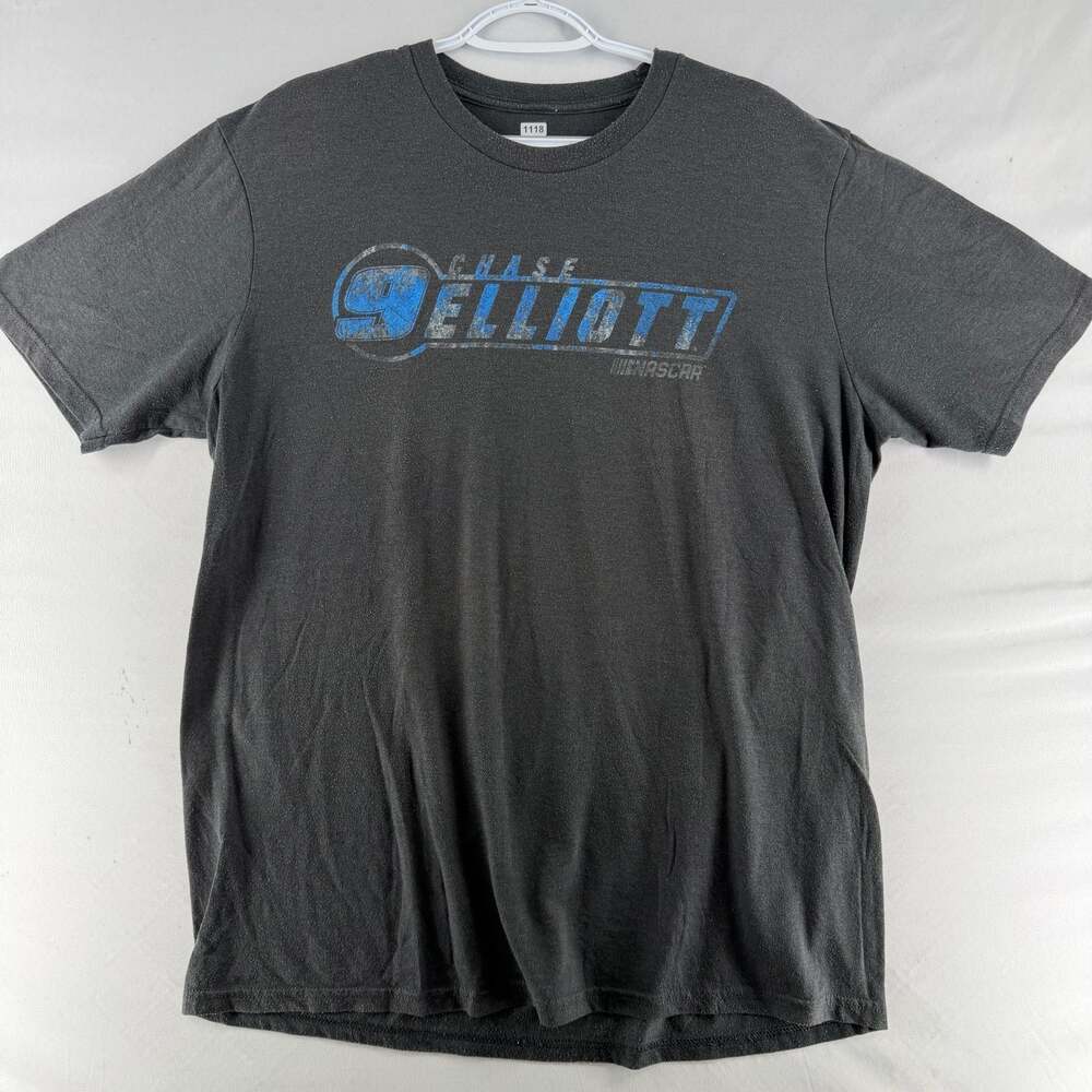 1118 XL Hendrick Motorsports Chase Elliott #9 NASCAR Graphic T-Shirt